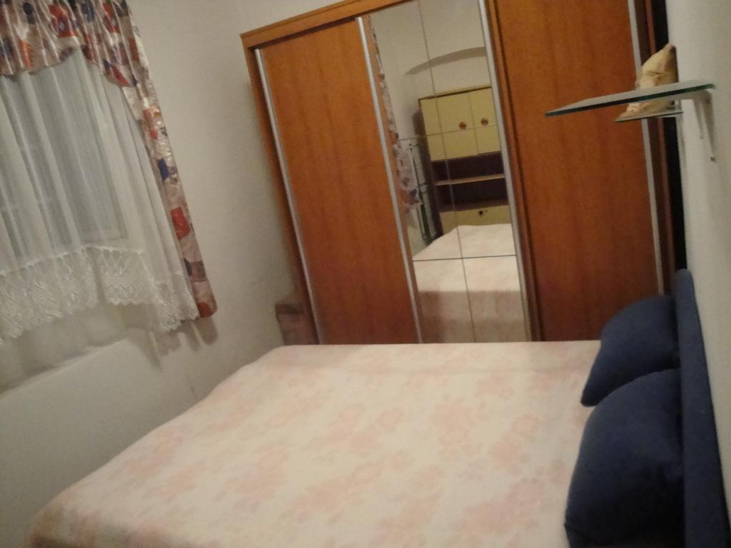 Apartment Saric Ловран Екстериор снимка