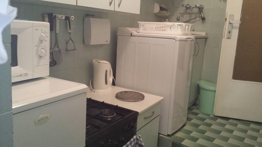 Apartment Saric Ловран Екстериор снимка